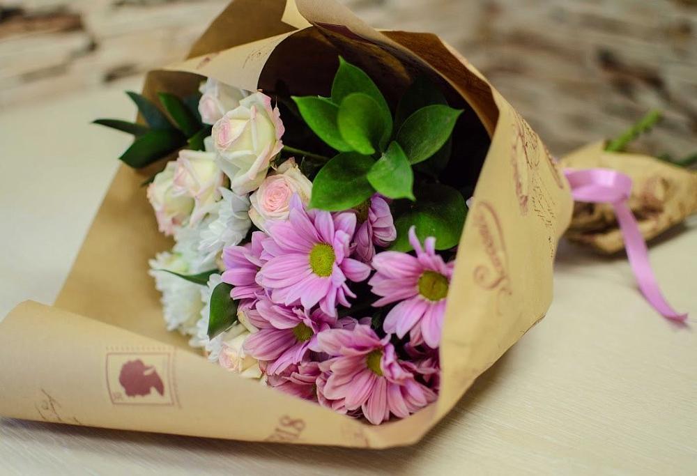 Букет цветов из: Розы и Хризантемы в Черепаново