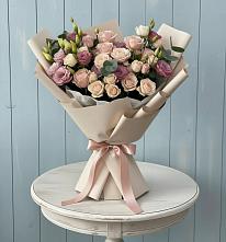 Букет цветов из:  Розы и Лизиантусы в Черепаново