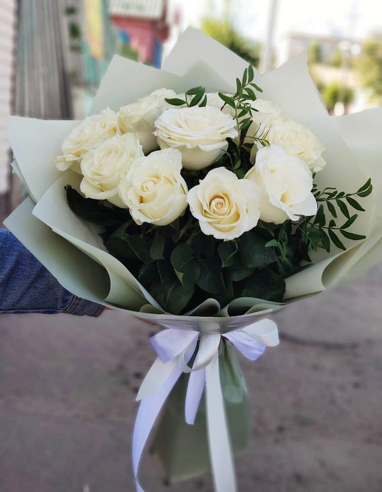 Букет Белые розы Проуд в Черепаново