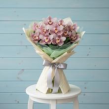 Букет цветов из:  Орхидеи и Розы в Черепаново