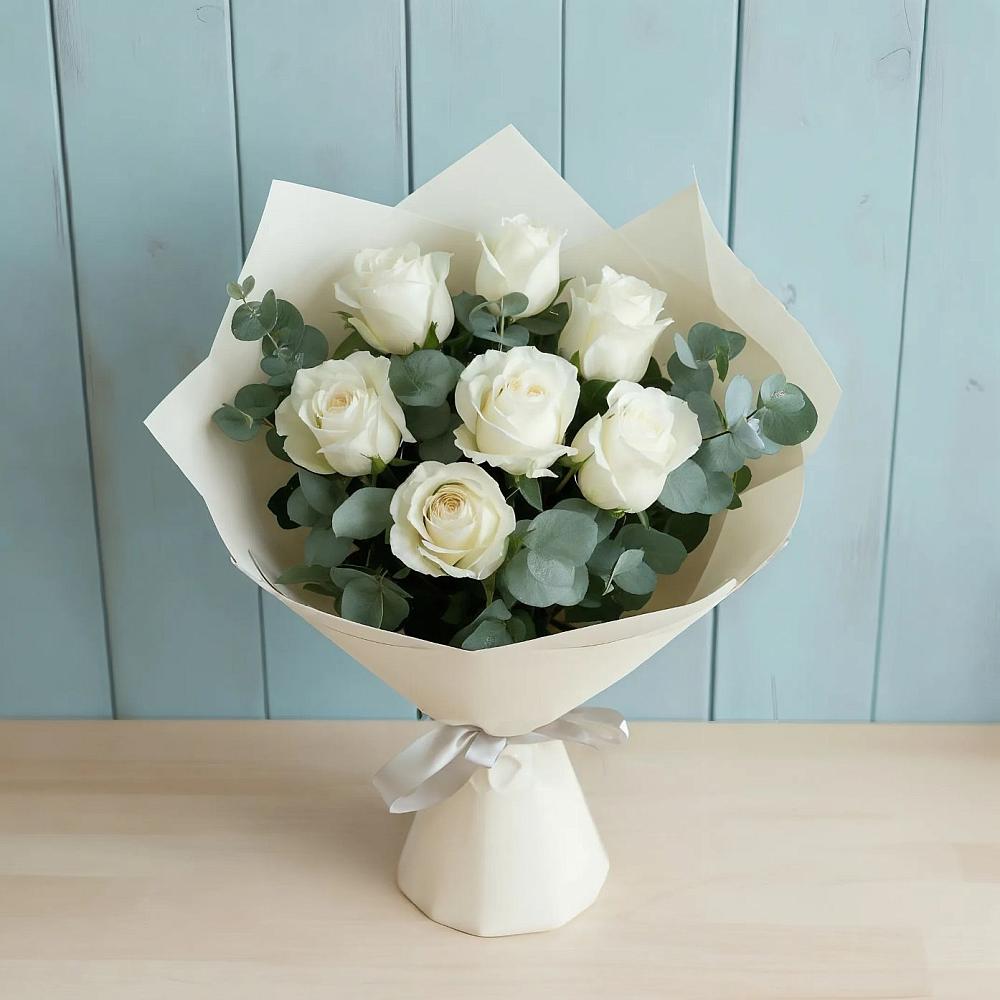 Букет Белые розы в Эвкалипте в Черепаново