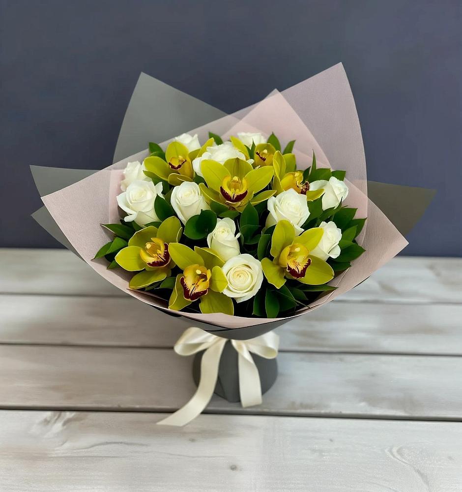 Букет цветов из: Орхидеи и Розы в Черепаново