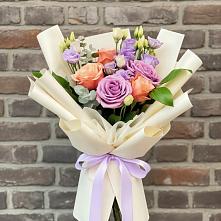 Букет цветов из:  Лизиантусы и Розы в Черепаново