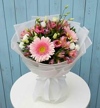 Букет цветов из:  Герберы, Альстромерии и Лизиантусы #REPLACE_PRED# Черепаново